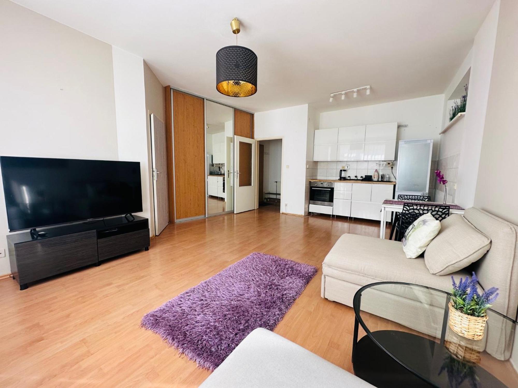 After Two Apartment บราติสลาวา ภายนอก รูปภาพ